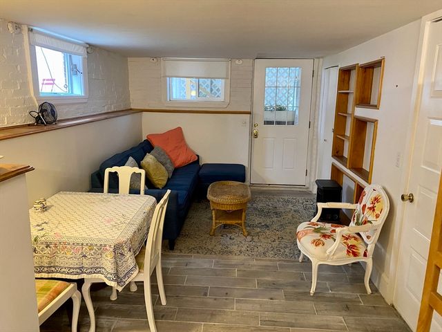 101 Fayerweather B, Cambridge, MA 02138