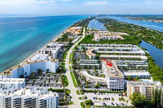 3589 S Ocean Boulevard 703, South Palm Beach, FL 33480