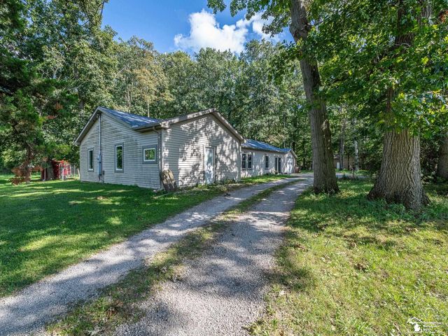 8945 S Custer Road, Raisinville Twp, MI 48161