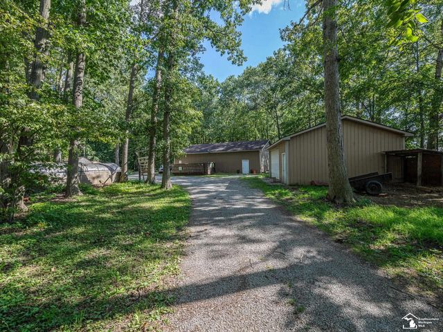 8945 S Custer Road, Raisinville Twp, MI 48161