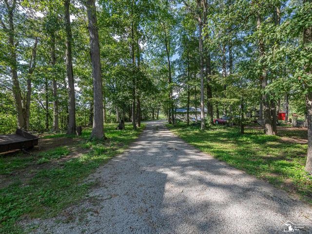 8945 S Custer Road, Raisinville Twp, MI 48161