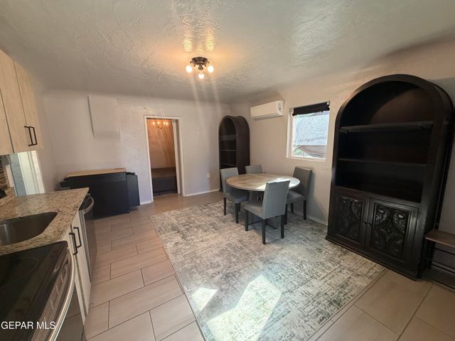 2618 IDALIA Avenue A, El Paso, TX 79930