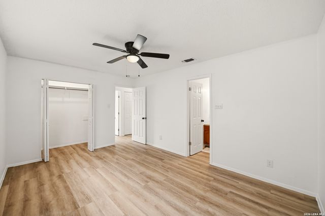 7702 Pipers Swan, San Antonio, TX 78251