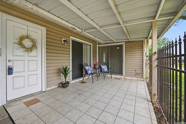 7702 Pipers Swan, San Antonio, TX 78251