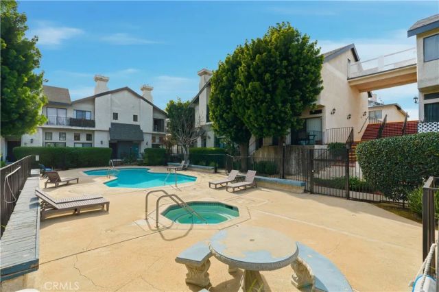 9620 Sepulveda 39, North Hills, CA 91343