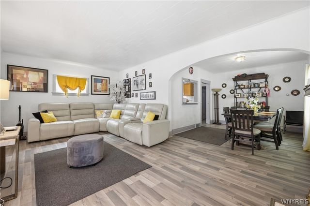 312 Cambridge Avenue, Buffalo, NY 14215