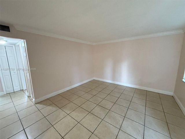 4732 SW 33rd Avenue 103, Dania Beach, FL 33312
