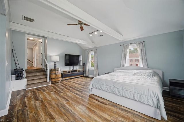 3618 Point Elizabeth DR, Chesapeake, VA 23321