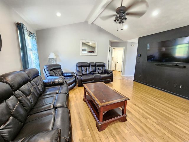 86 JB Drive, Lonoke, AR 72086