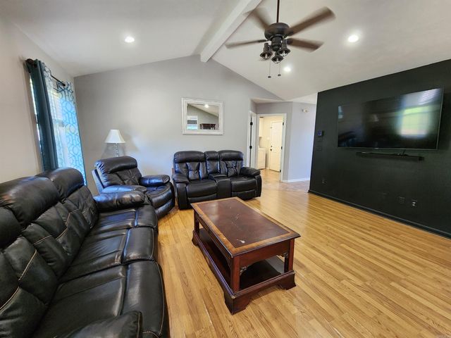 86 JB Drive, Lonoke, AR 72086