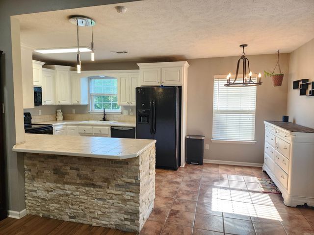 86 JB Drive, Lonoke, AR 72086