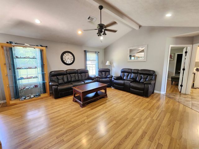 86 JB Drive, Lonoke, AR 72086