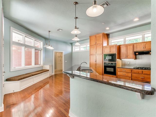 823 S Flood Avenue, Norman, OK 73069