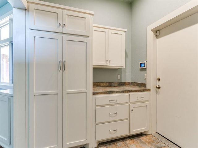 823 S Flood Avenue, Norman, OK 73069