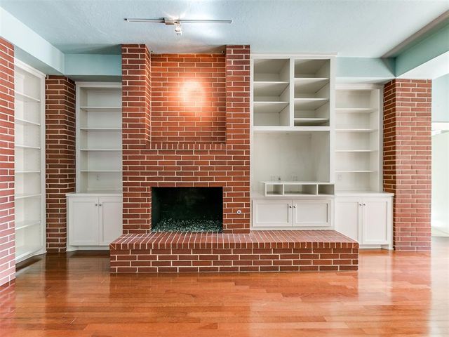 823 S Flood Avenue, Norman, OK 73069