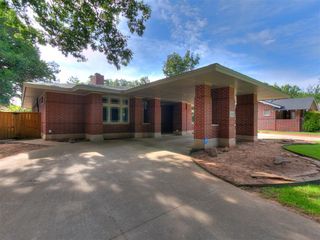 823 S Flood Avenue, Norman, OK 73069