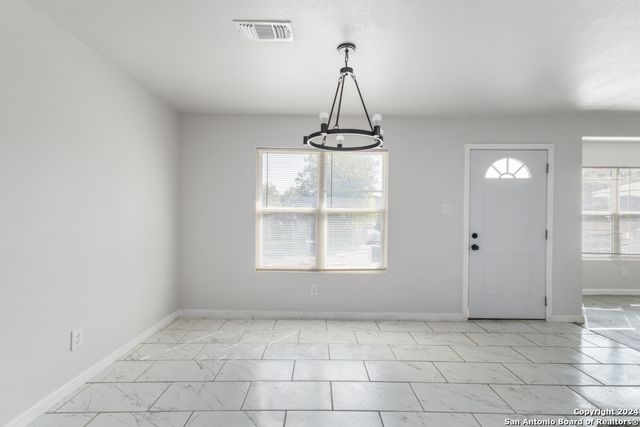 243 Alicia Ave, San Antonio, TX 78228