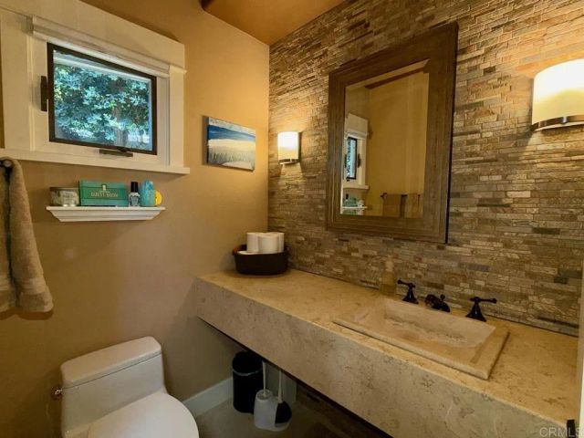 860 Cofair Court, Solana Beach, CA 92075