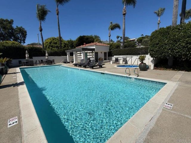 860 Cofair Court, Solana Beach, CA 92075