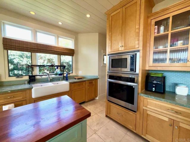 860 Cofair Court, Solana Beach, CA 92075