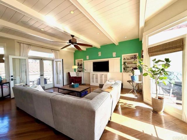 860 Cofair Court, Solana Beach, CA 92075