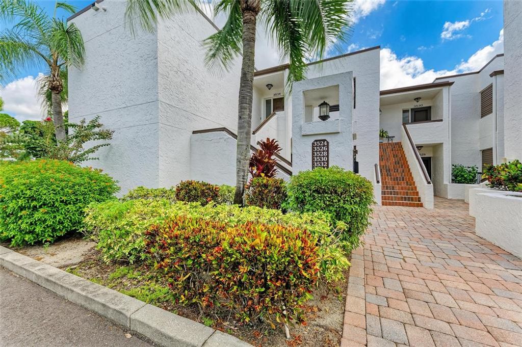 3534 RICHWOOD 44, Sarasota, FL 34235