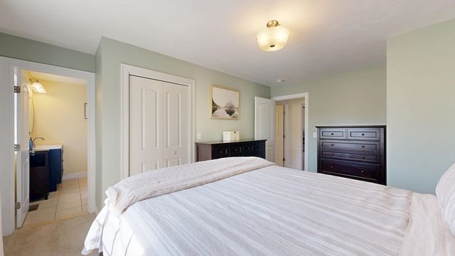 23 Upton Street, Millbury, MA 01527