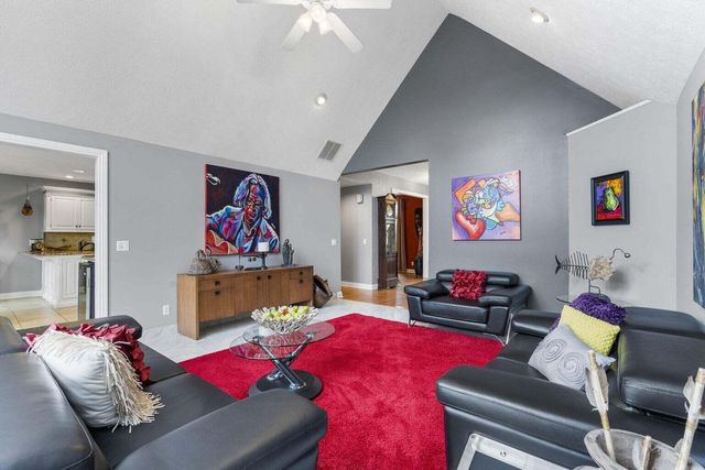 3550 W Morningside Place, Springfield, MO 65807