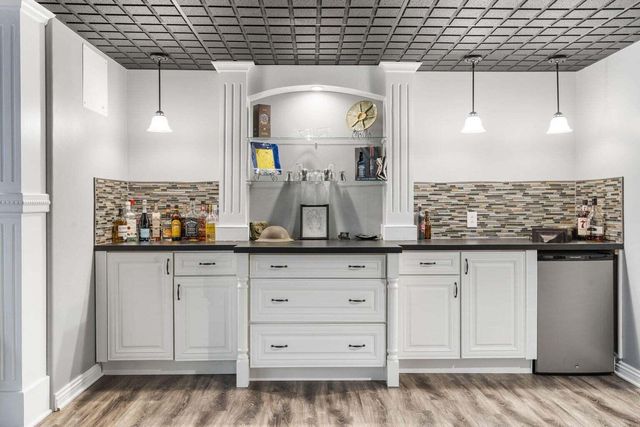 3550 W Morningside Place, Springfield, MO 65807