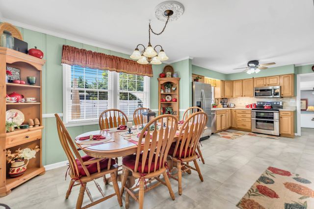1018 N Graycroft Ave, Madison, TN 37115