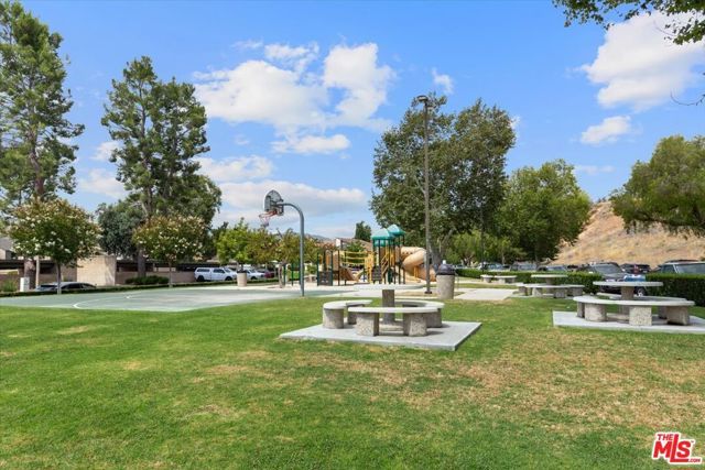 25746 Player Drive Q4, Santa Clarita, CA 91355