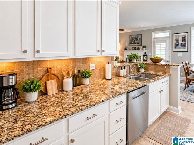 1460 OVERLOOK DRIVE, Trussville, AL 35173
