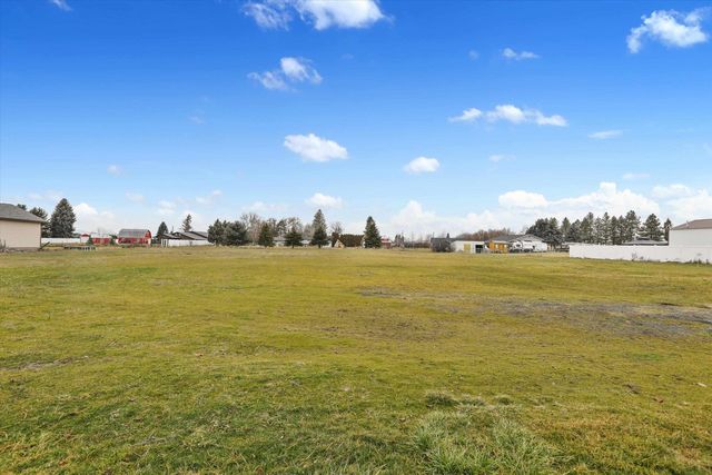 3317 N Malvern Rd, Otis Orchards, WA 99027