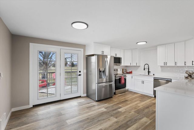 3317 N Malvern Rd, Otis Orchards, WA 99027