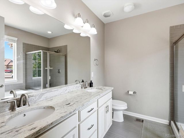 21560 E Union Place, Aurora, CO 80015