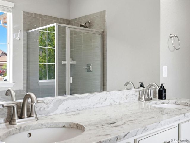 21560 E Union Place, Aurora, CO 80015