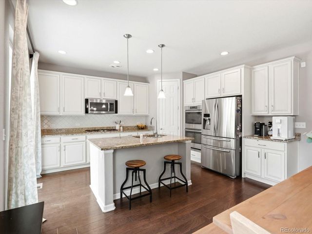 21560 E Union Place, Aurora, CO 80015