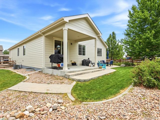 21560 E Union Place, Aurora, CO 80015