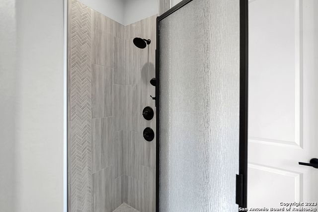 177 Timber, La Vernia, TX 78121