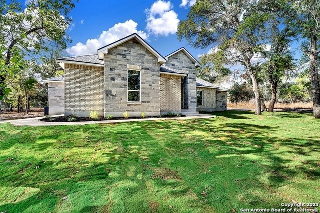 177 Timber, La Vernia, TX 78121