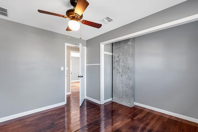 805 Willis Ave, Salina, KS 67401