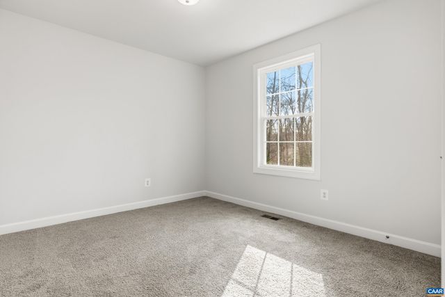 36B BETHUNE ST, Scottsville, VA 24590