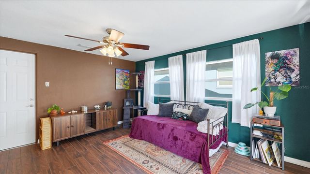 4130 57TH AVENUE N, St Petersburg, FL 33714