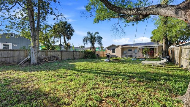 4130 57TH AVENUE N, St Petersburg, FL 33714