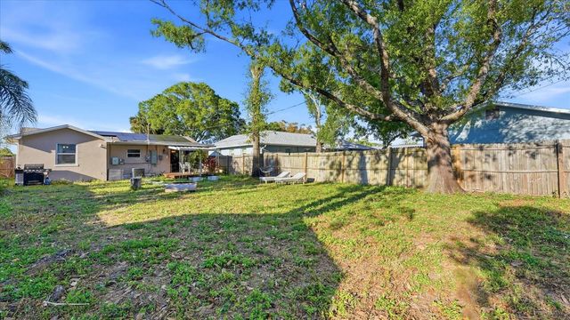 4130 57TH AVENUE N, St Petersburg, FL 33714