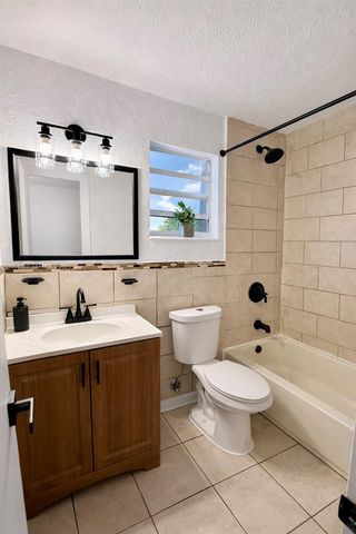 640 NW 16th St, Pompano Beach, FL 33060