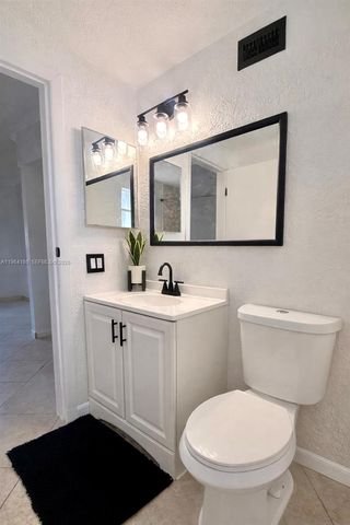 640 NW 16th St, Pompano Beach, FL 33060