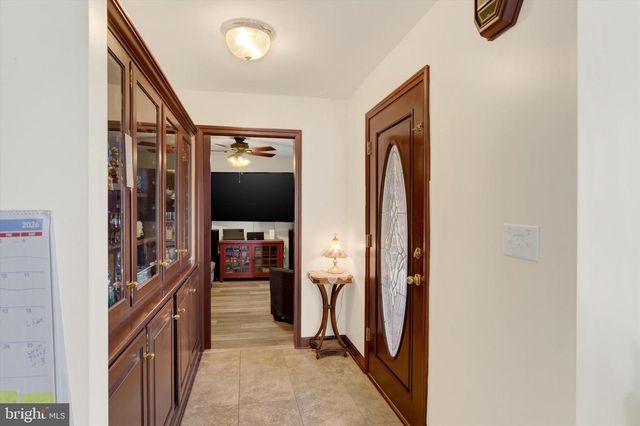 52 CARRIAGE RD, Palmyra, PA 17078
