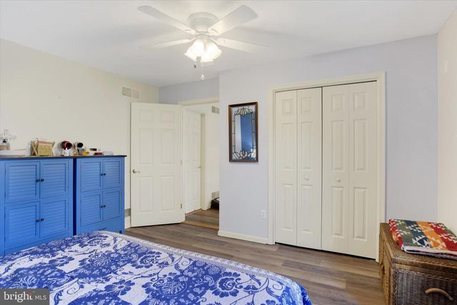52 CARRIAGE RD, Palmyra, PA 17078