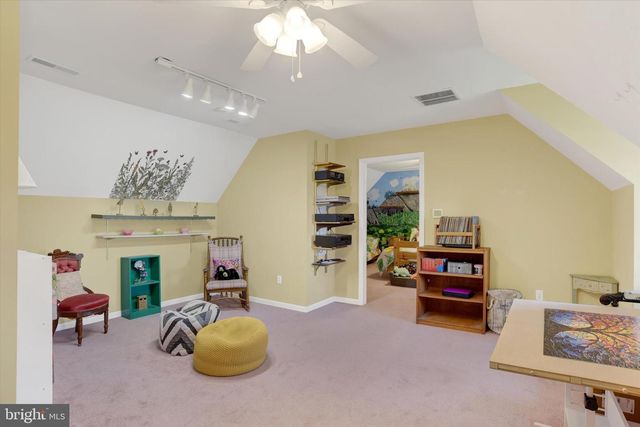 52 CARRIAGE RD, Palmyra, PA 17078